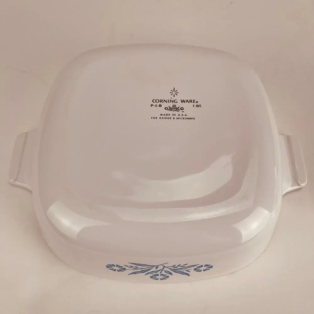 Corning Ware Blue Cornflower 1 Qt. Casserole P1B with lid